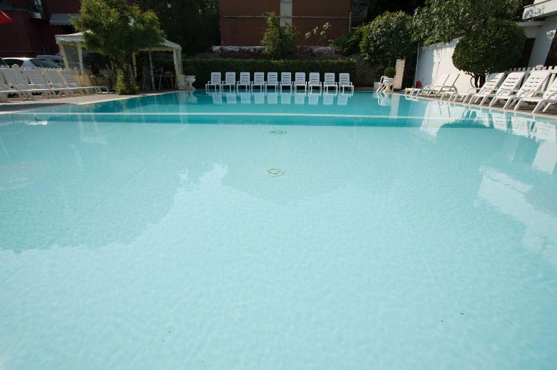 Casa Major Hotel & Appartamenti Cervia Exteriör bild